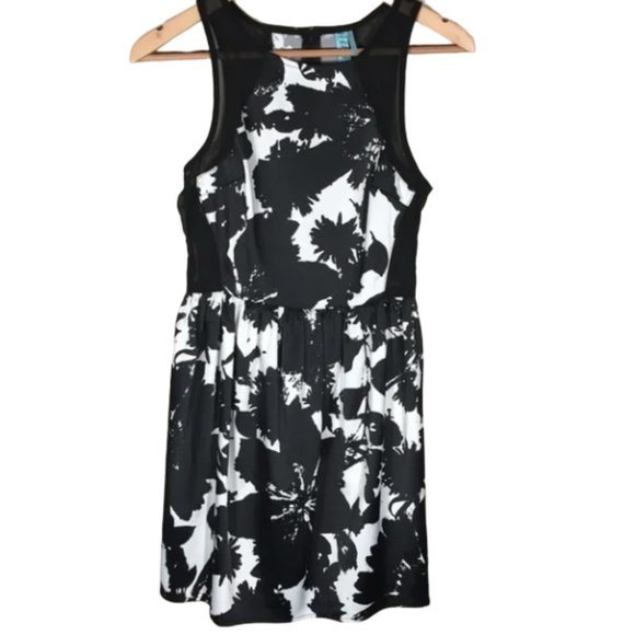 Dina Be Dress Sleeveless Black White Abstract Sheer Mesh Zippered A-line S - Picture 1 of 8